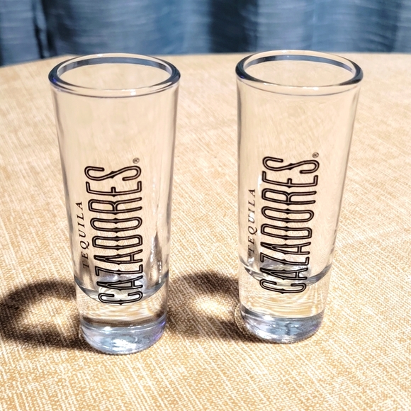 Dining 2 Cazadores Tequila Tall Shooter Shot Glasses 2 Oz Black Logo